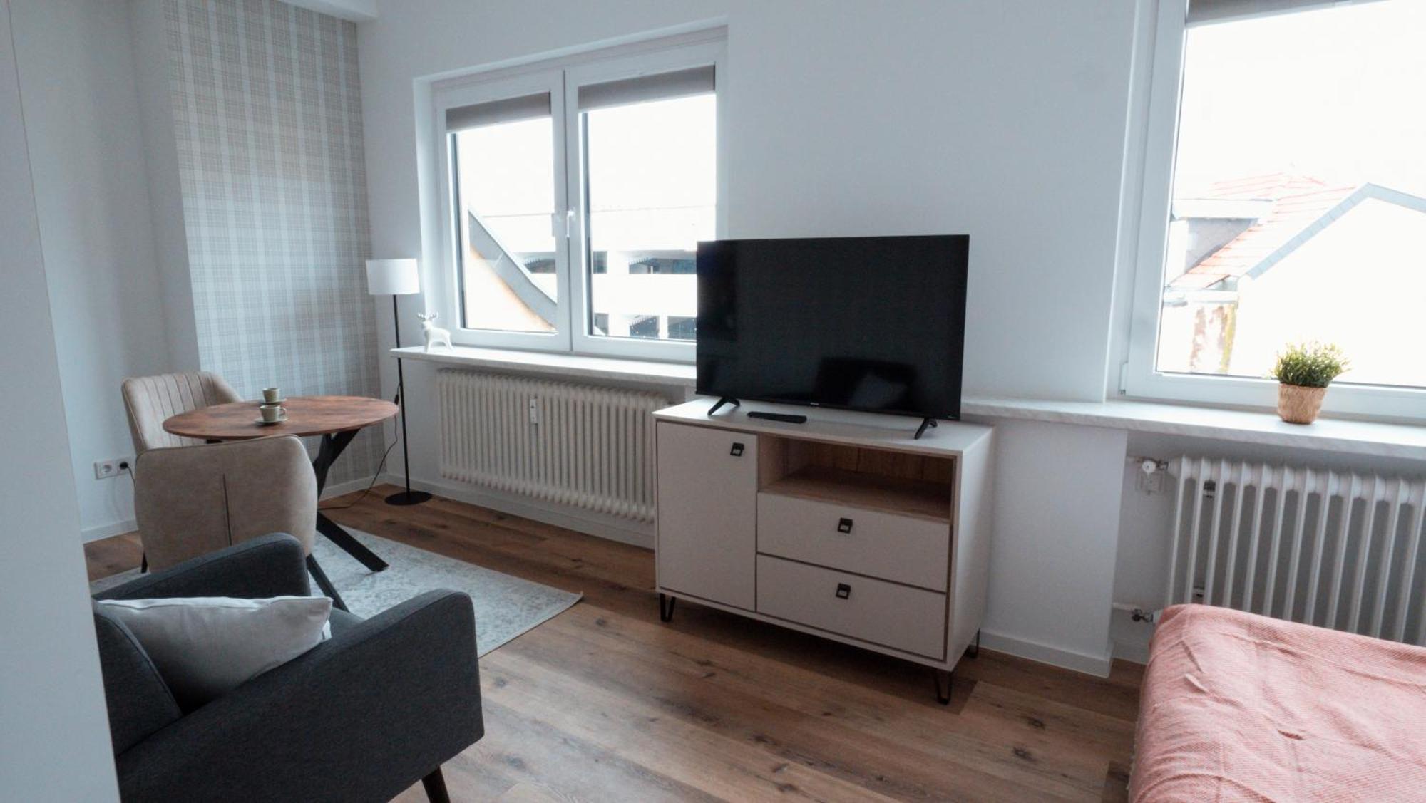 Wohnen Auf Zeit In Saarbruecken Appartement Buitenkant foto
