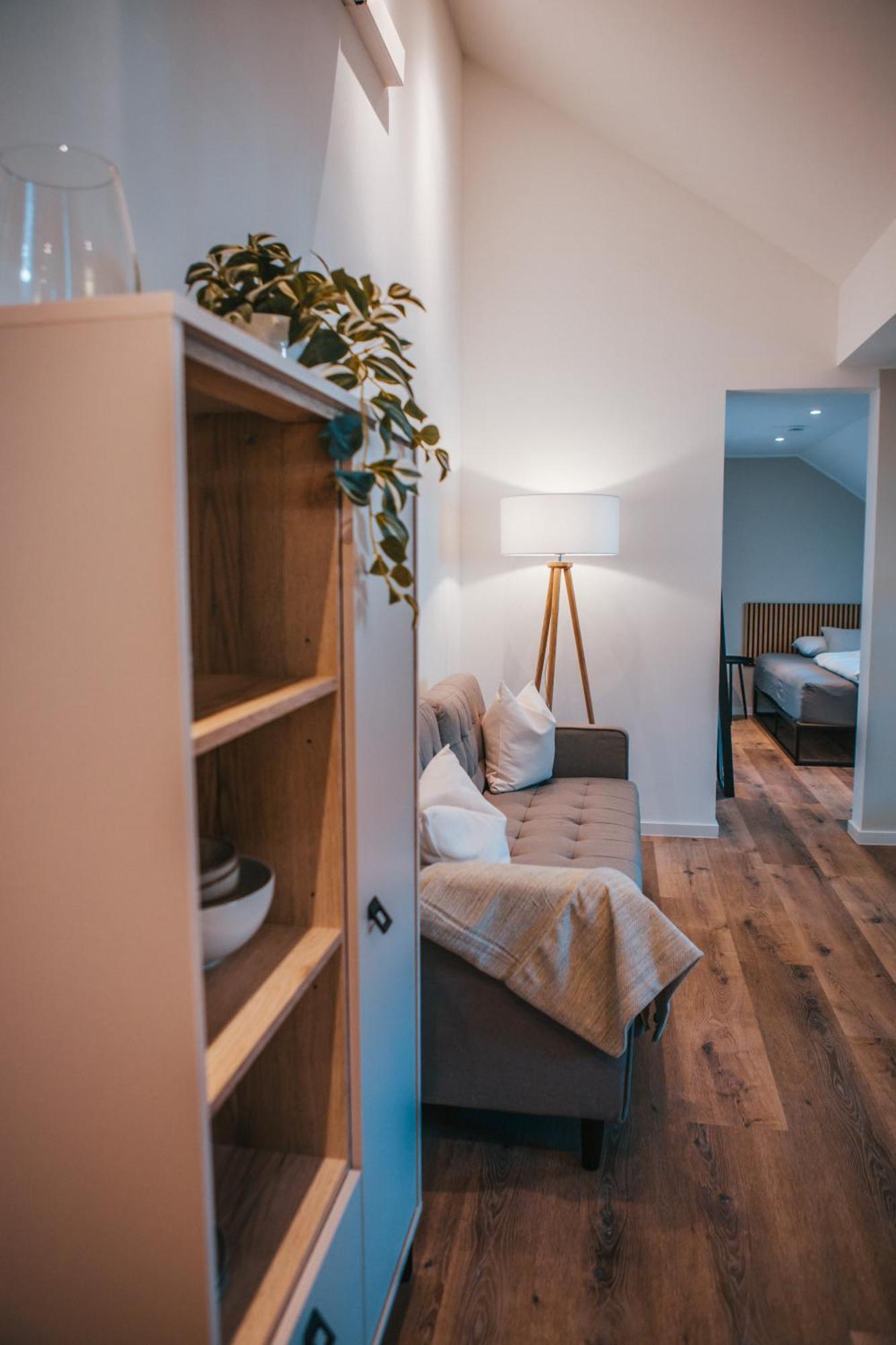 Wohnen Auf Zeit In Saarbruecken Appartement Buitenkant foto