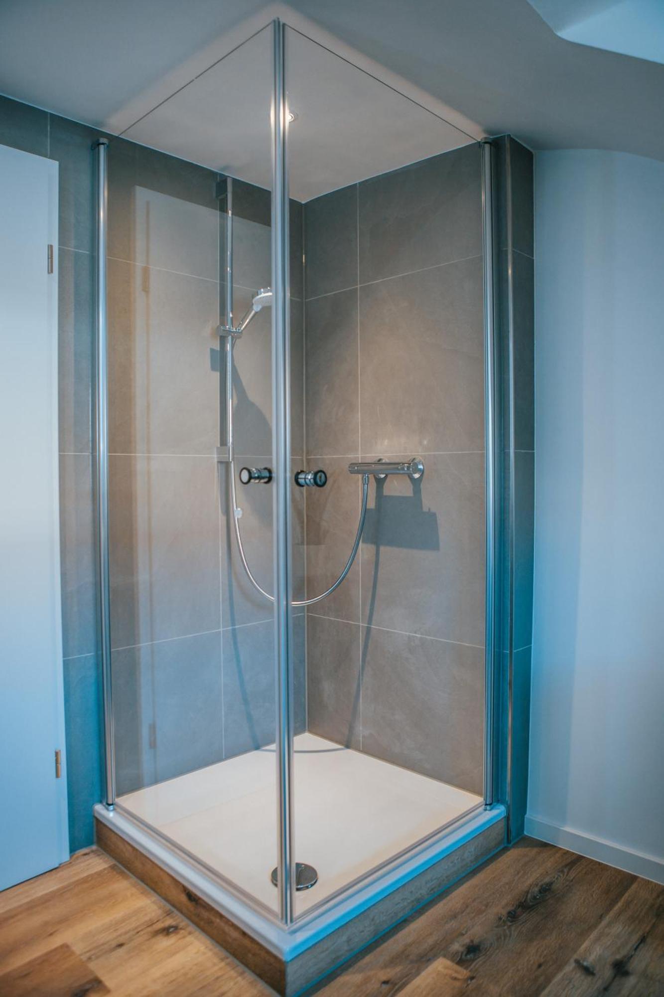 Wohnen Auf Zeit In Saarbruecken Appartement Buitenkant foto
