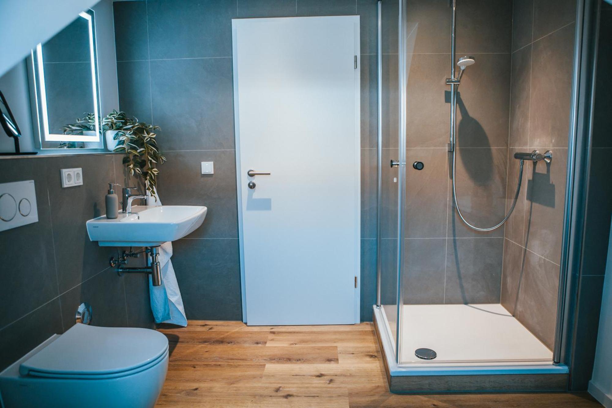 Wohnen Auf Zeit In Saarbruecken Appartement Buitenkant foto